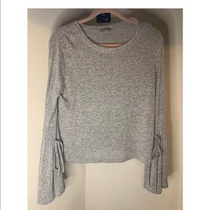 Gray Top Medium